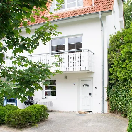 Apartment Mit Seeblick Und Balkon *