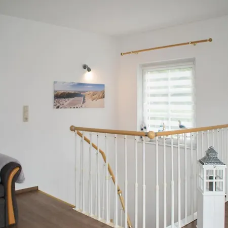 Mit Seeblick Und Balkon *