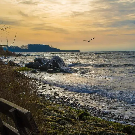 Mit Seeblick Und Balkon Lejlighed