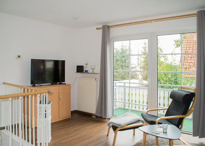 Appartement Mit Seeblick Und Balkon