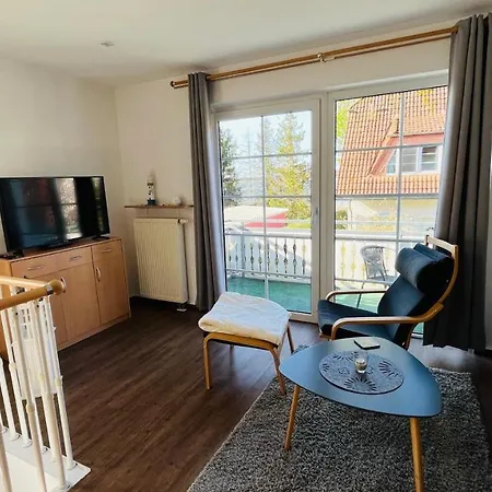 Mit Seeblick Und Balkon דירה *